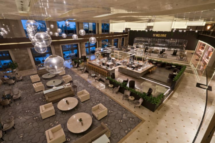 Jay Lounge